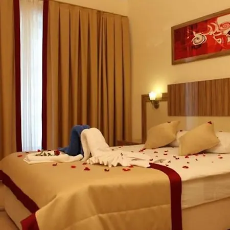 Hattusa Vacation Thermal Club Kazdaglari Hotel 4*